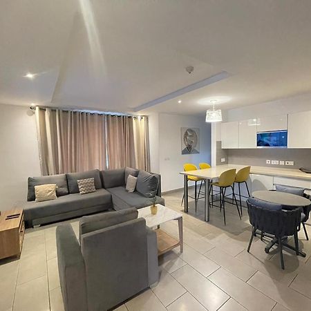 Luxury Labone Edge 2-Bedroom Apartment In Accra - Fivehills Homes Buitenkant foto