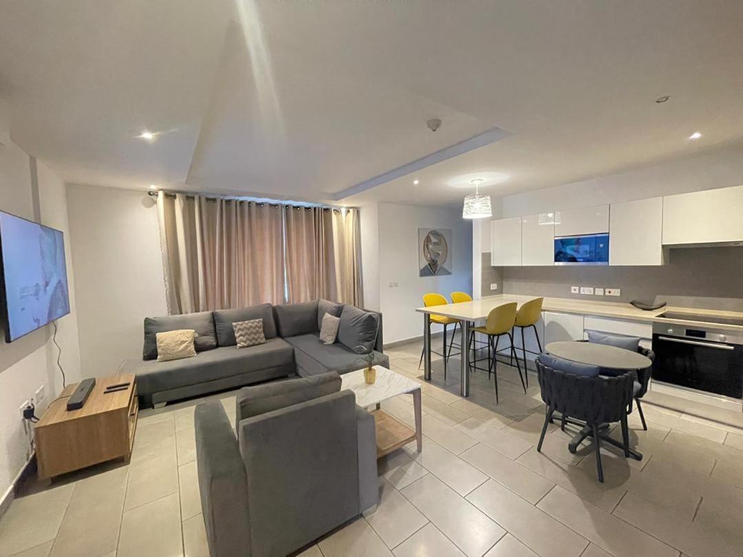 Luxury Labone Edge 2-Bedroom Apartment In Accra - Fivehills Homes Buitenkant foto